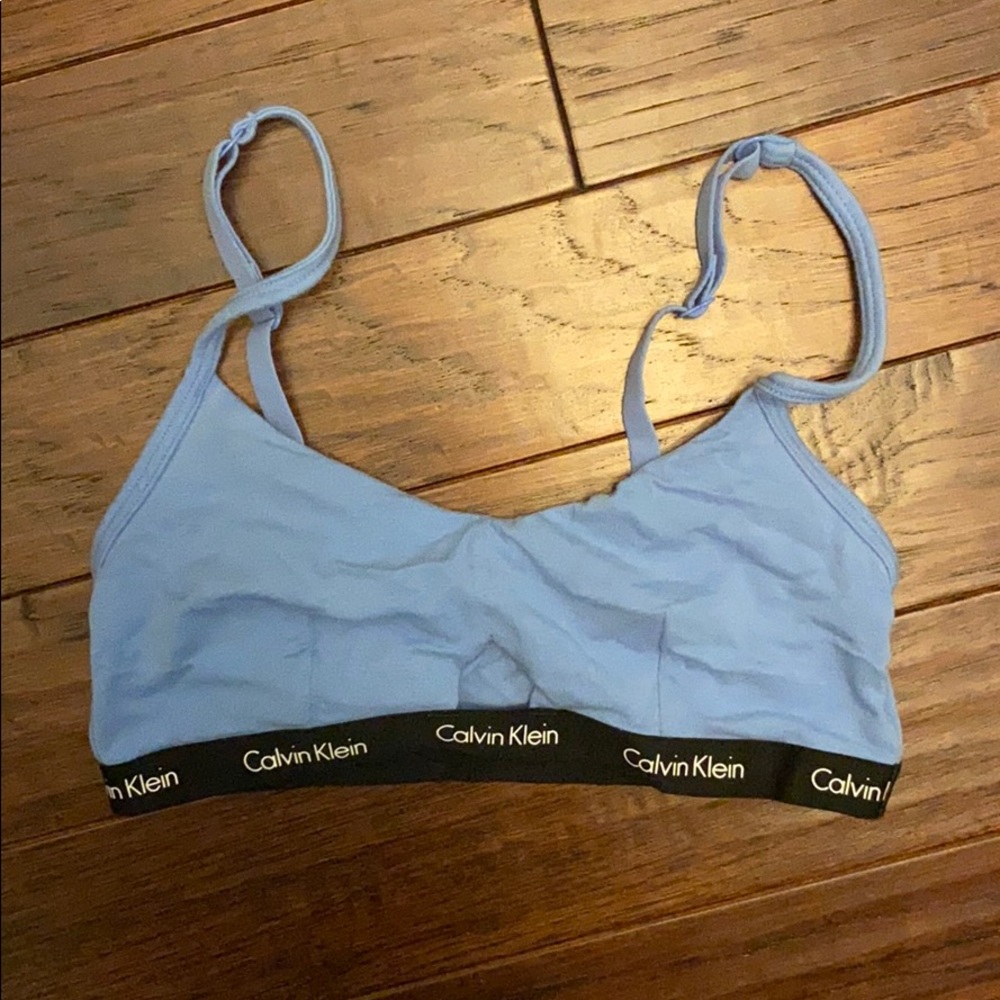 Calvin Klein spirts bra